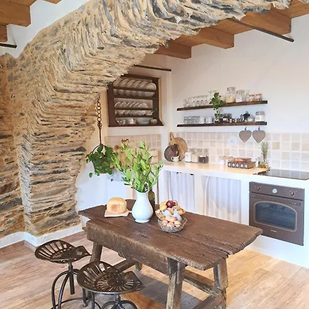 Borgo Del Canto * Borghetto d'Arroscia