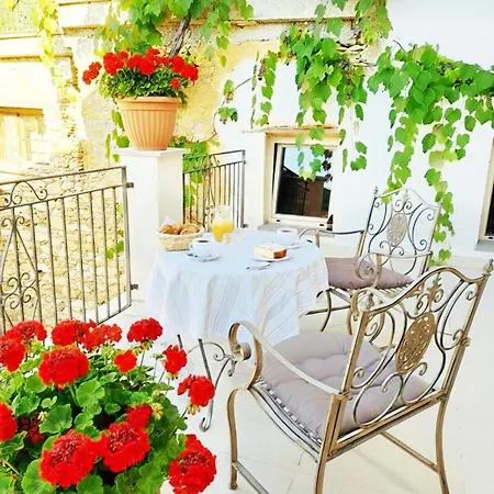 Borgo Del Canto - Traditional Country Retreat - 30 Min From The Sea! Farm stay