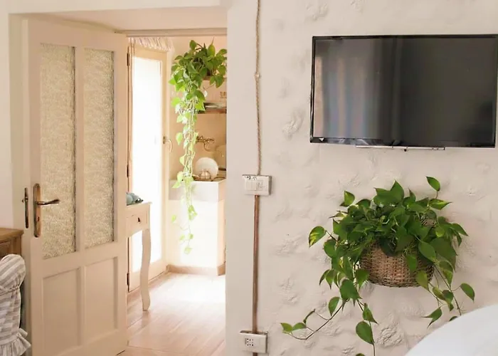 Borgo Del Canto - Traditional Country Retreat - 30 Min From The Sea!