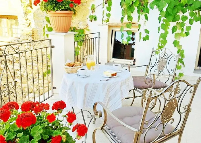 Borgo Del Canto - Traditional Country Retreat - 30 Min From The Sea! Gospodarstwo agroturystyczne